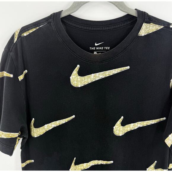 Nike Mens Bling T Shirt Size Medium Black Gold Diamond Swoosh Allover Print Tee - Picture 4 of 5